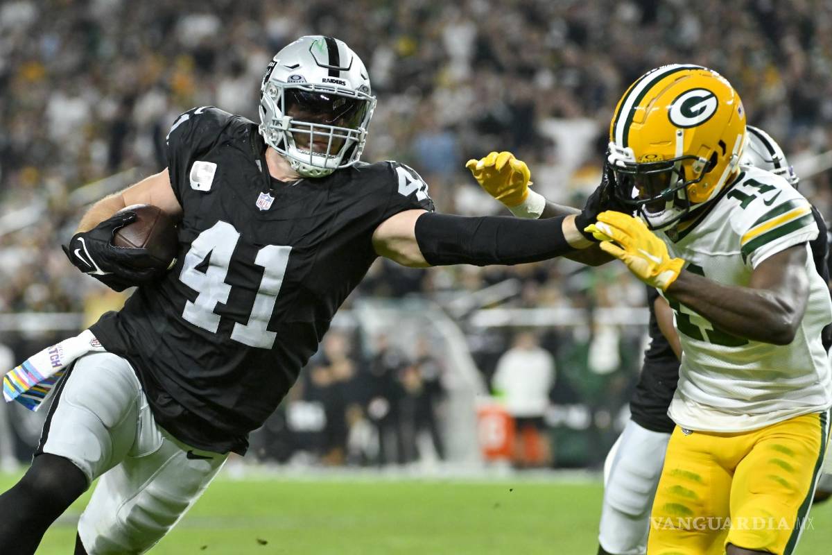 Jordan Love sufre tres intercepciones que los Raiders aprovecharon al máximo