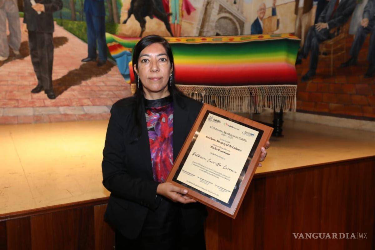 $!Chema Fraustro y ‘Catón’ homenajean en Saltillo a la cineasta Patricia Carrillo