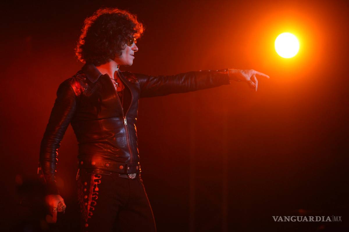 Enrique Bunbury, Calamaro y Lila Downs cantan en CD tributo a José Alfredo