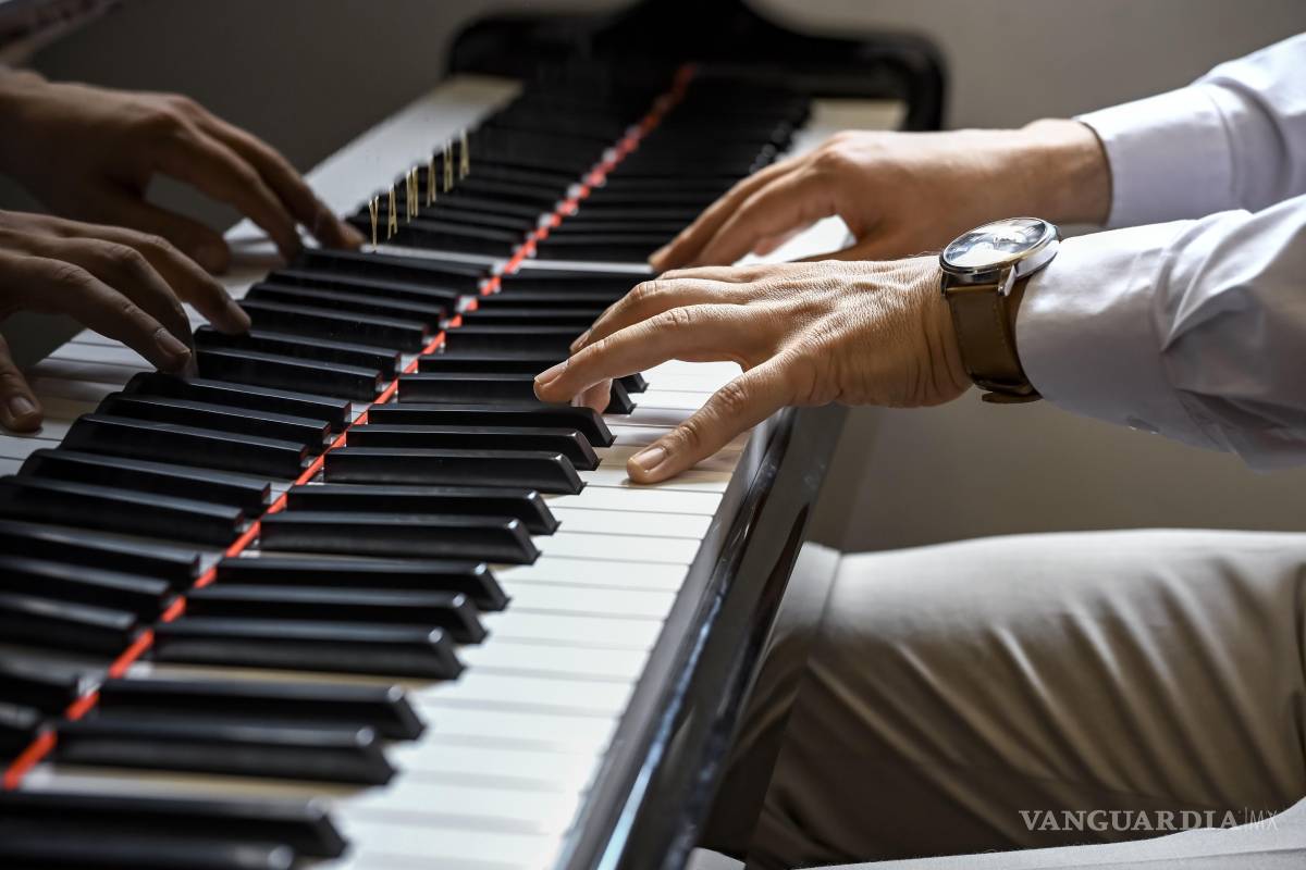 $!Del piano a la ópera y de regreso: Alejandro Reyes-Valdés se reencuentra con el instrumento en recital
