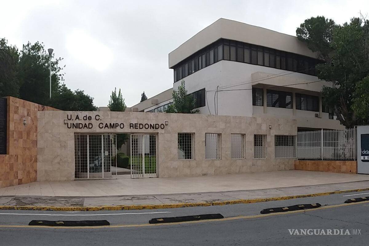 $!Valdés Flores también planteó revisar los cobros de estacionamiento en hospitales, universidades y funerarias.