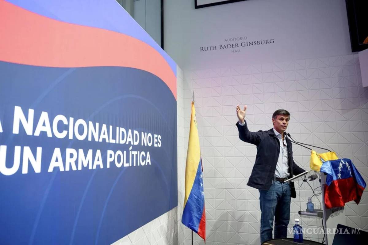 $!El opositor venezolano Leopoldo López durante una rueda de prensa en Madrid, España.