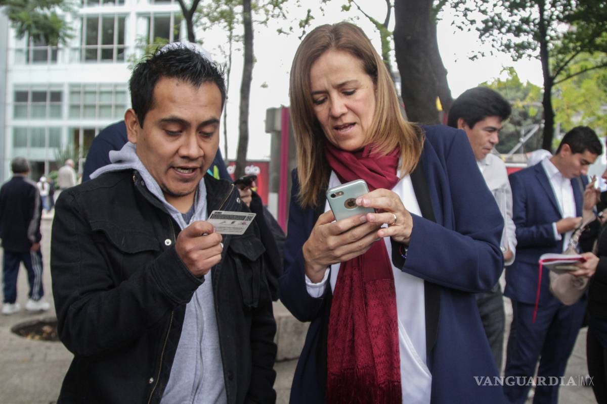 Ambiciones fracturan al PAN y recuerdan la crisis del '92: especialistas