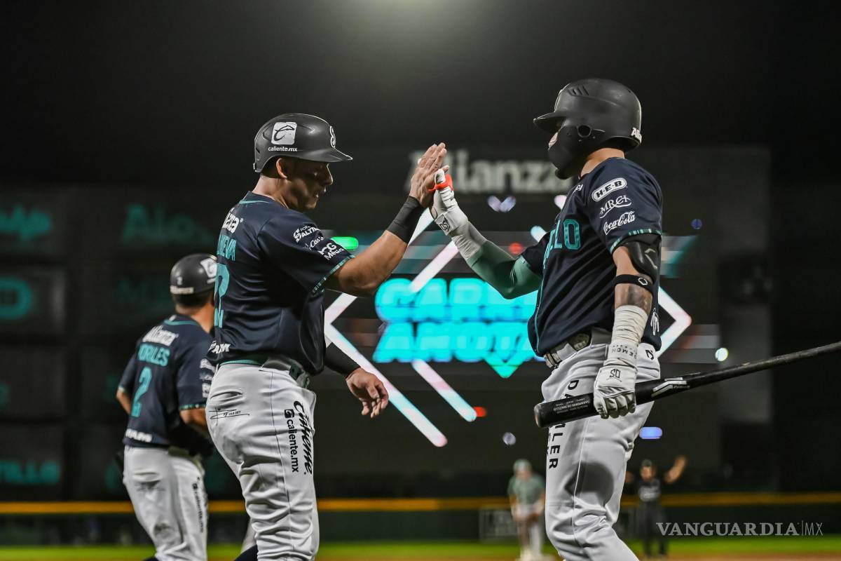 $!Saraperos logró asegurar la serie en casa tras imponerse 10-4 a Charros de Jalisco.