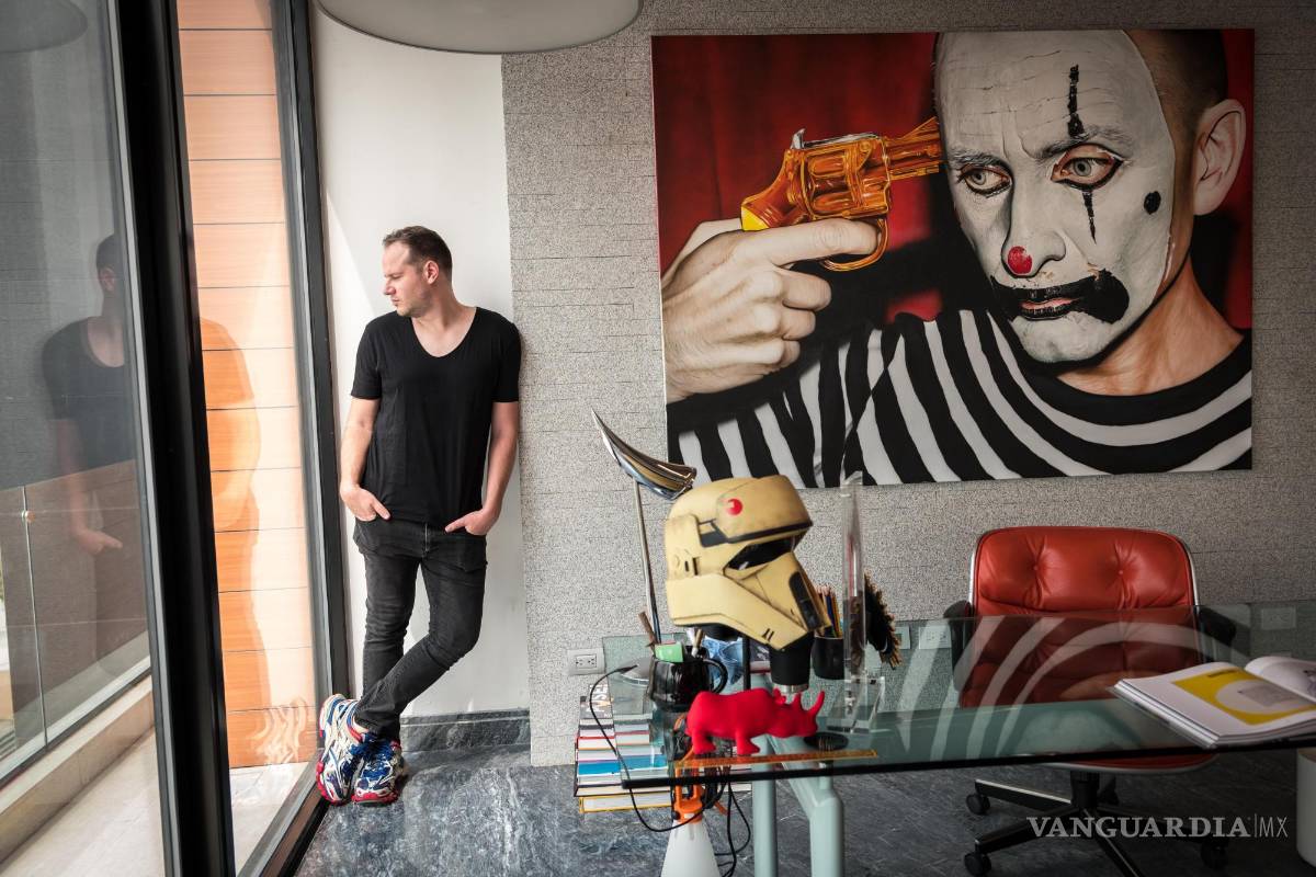 Diego Ruzzarin: el futuro ha muerto | Entrevista sobre cultura pop, el sistema económico, las nuevas tecnologías y el porvenir