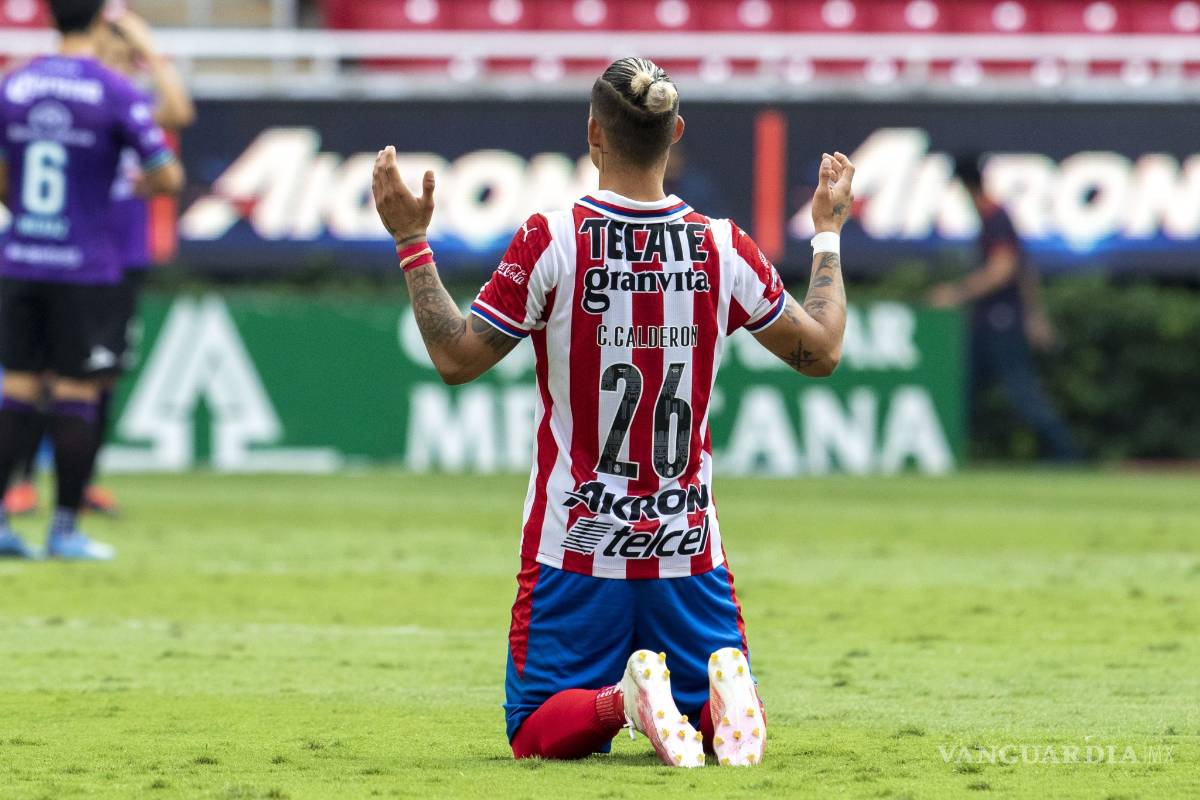 'He cambiado mis hábitos dentro y fuera del campo', dice 'Chicote' Calderón