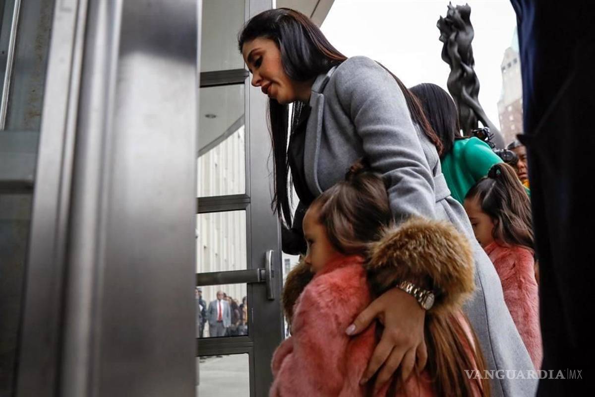 Juez le niega deseo a 'El Chapo' Guzmán... No podrá abrazar a su esposa Emma Coronel