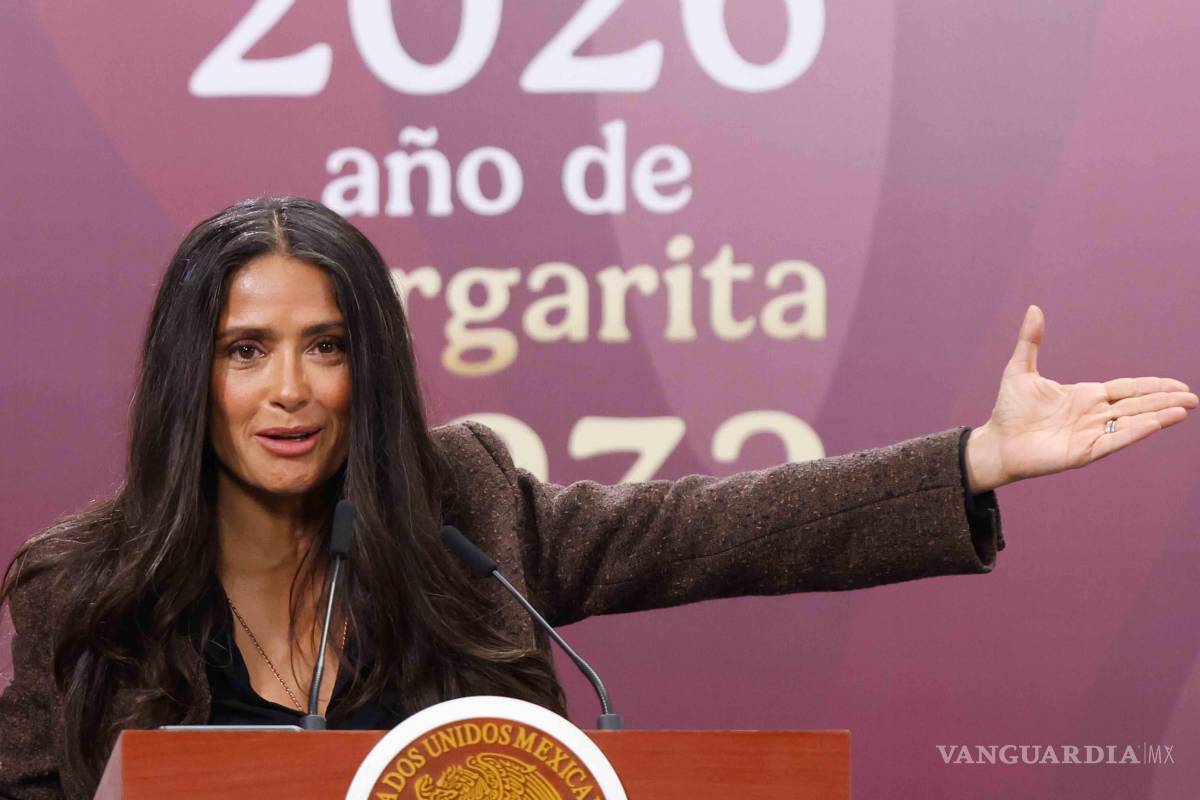 $!Anuncio de incentivos para la industria cinematográfica y audiovisual que presidió la presidenta Sheinbaum y la actriz Salma Hayek en el salón Tesorería de Palacio Nacional.