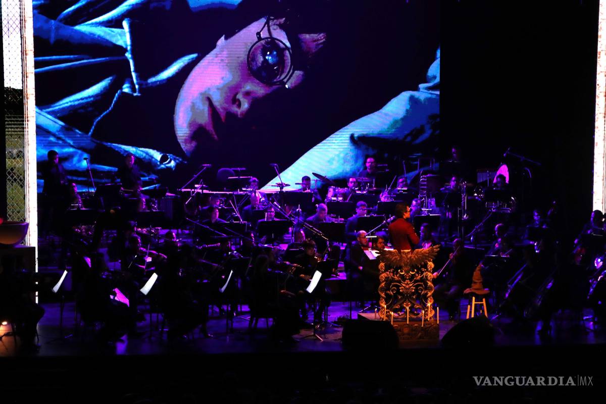 Con música, saltillenses viajan al mundo mágico de Harry Potter y Hogwarts