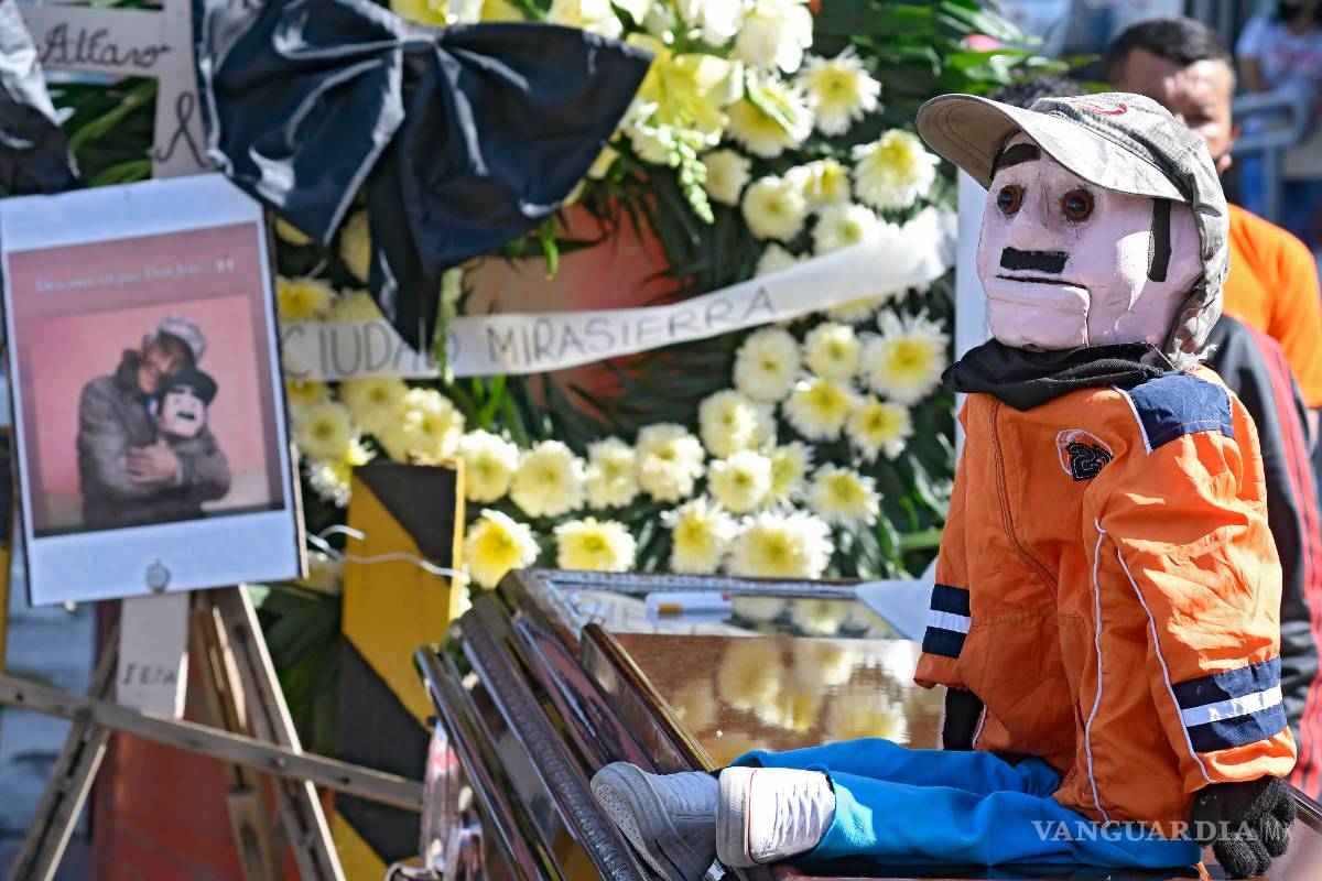 Da Saltillo último adiós a su titiritero