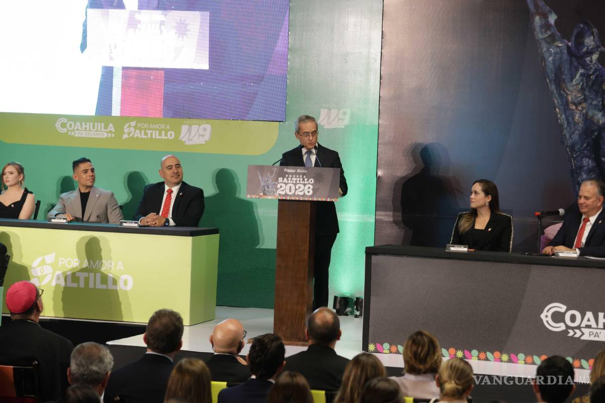 $!El empresario destacó que el reconocimiento representa un compromiso para seguir sirviendo a Saltillo.