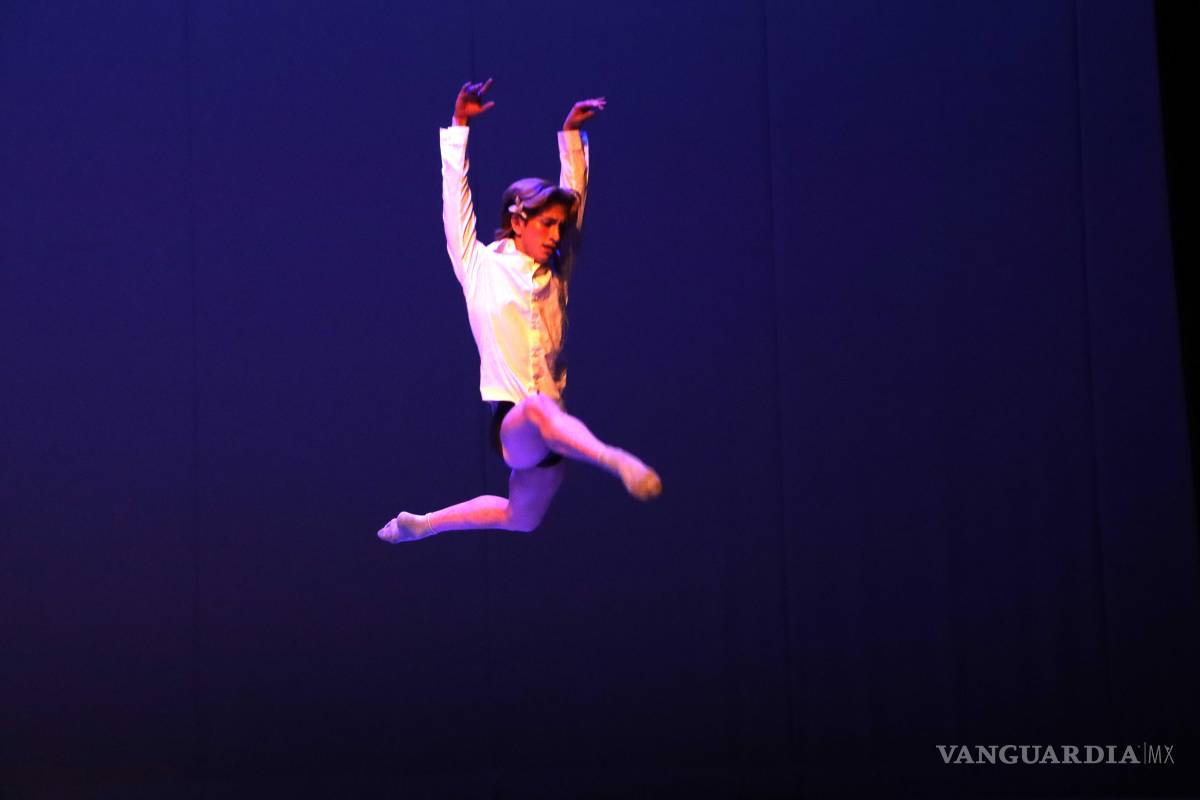 $!Gala Internacional de Ballet deslumbra en el principal escenario de Saltillo