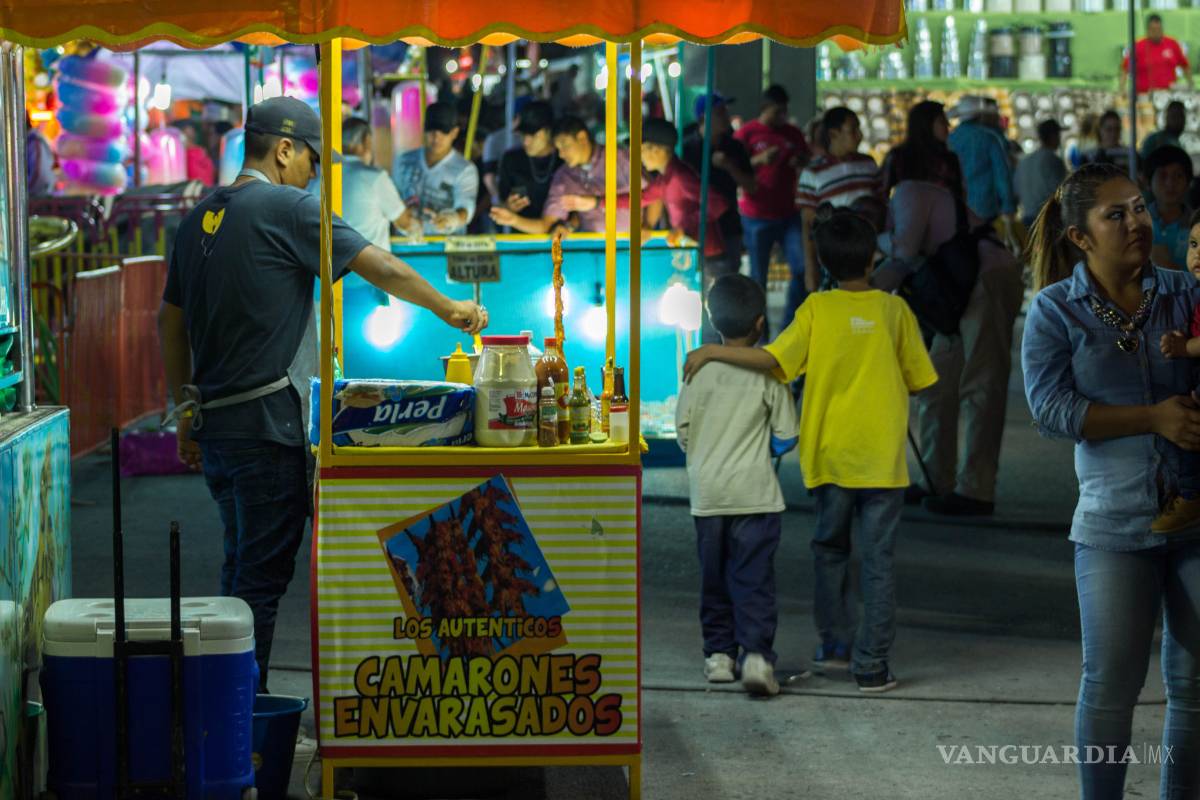 $!Los niños que sólo miran los juegos de la Feria porque no tienen dinero (Fotorelato)