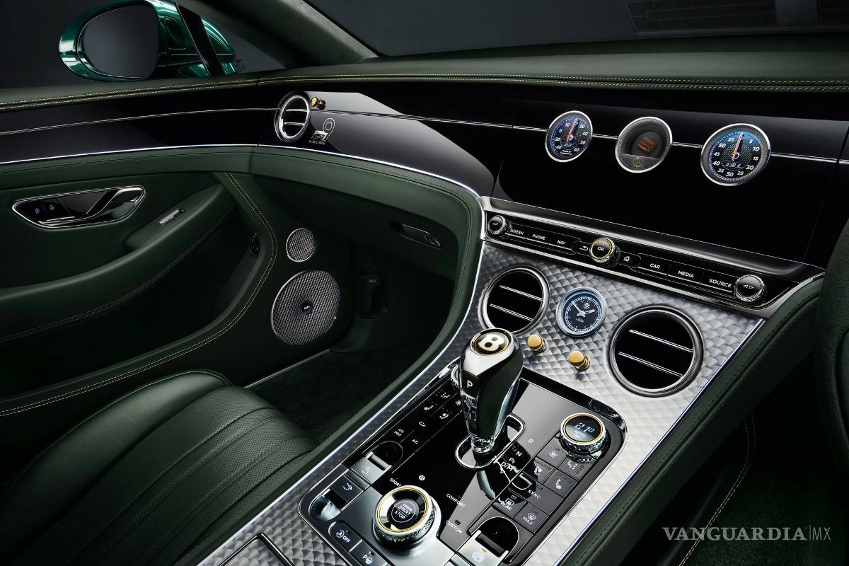 $!Bentley Continental GT No. 9 Edition by Mulliner, la firma de superlujo celebra 100 años