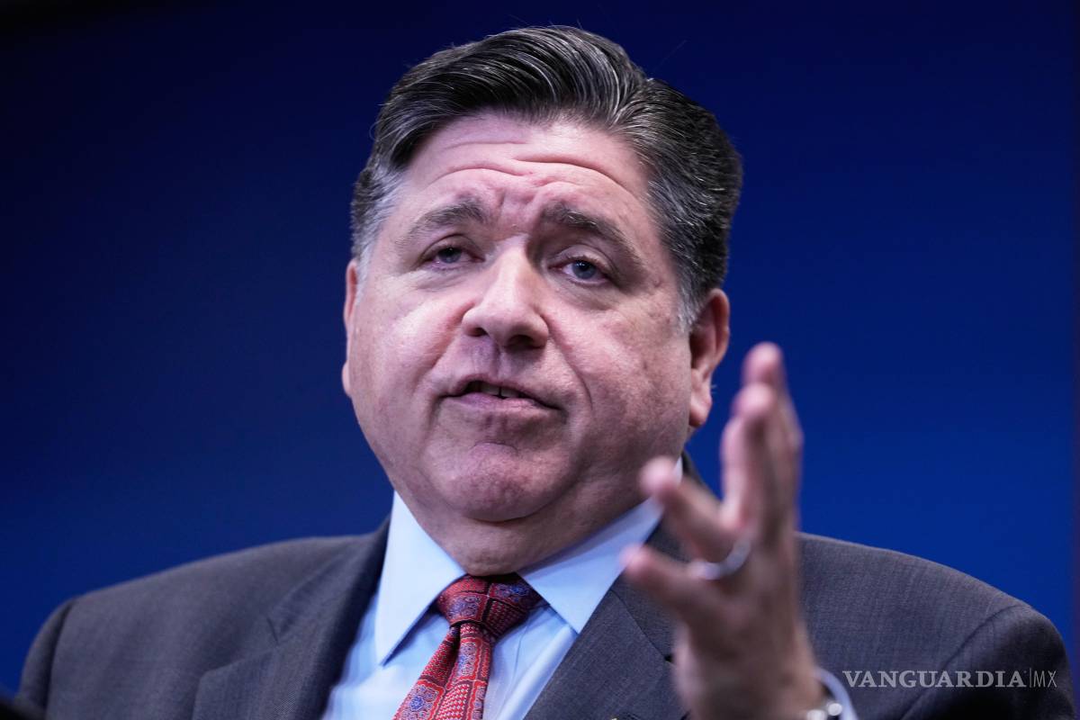 $!”No daré un pasó atrás. Trump ahora pide el arresto de los representantes electos que ponen a prueba su poder”, escribió J. B. Pritzker en su cuenta de X.