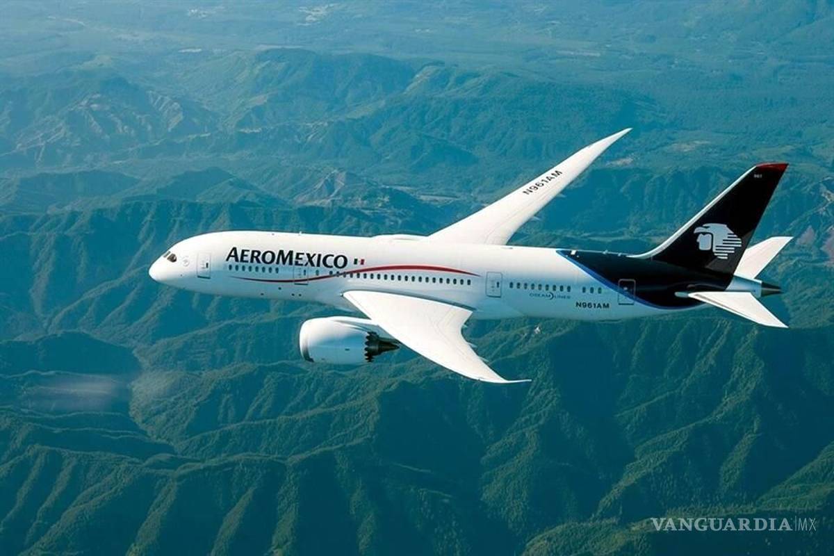 Aeroméxico informa que en todos sus vuelos será obligatorio cubrebocas, durante todo el viaje