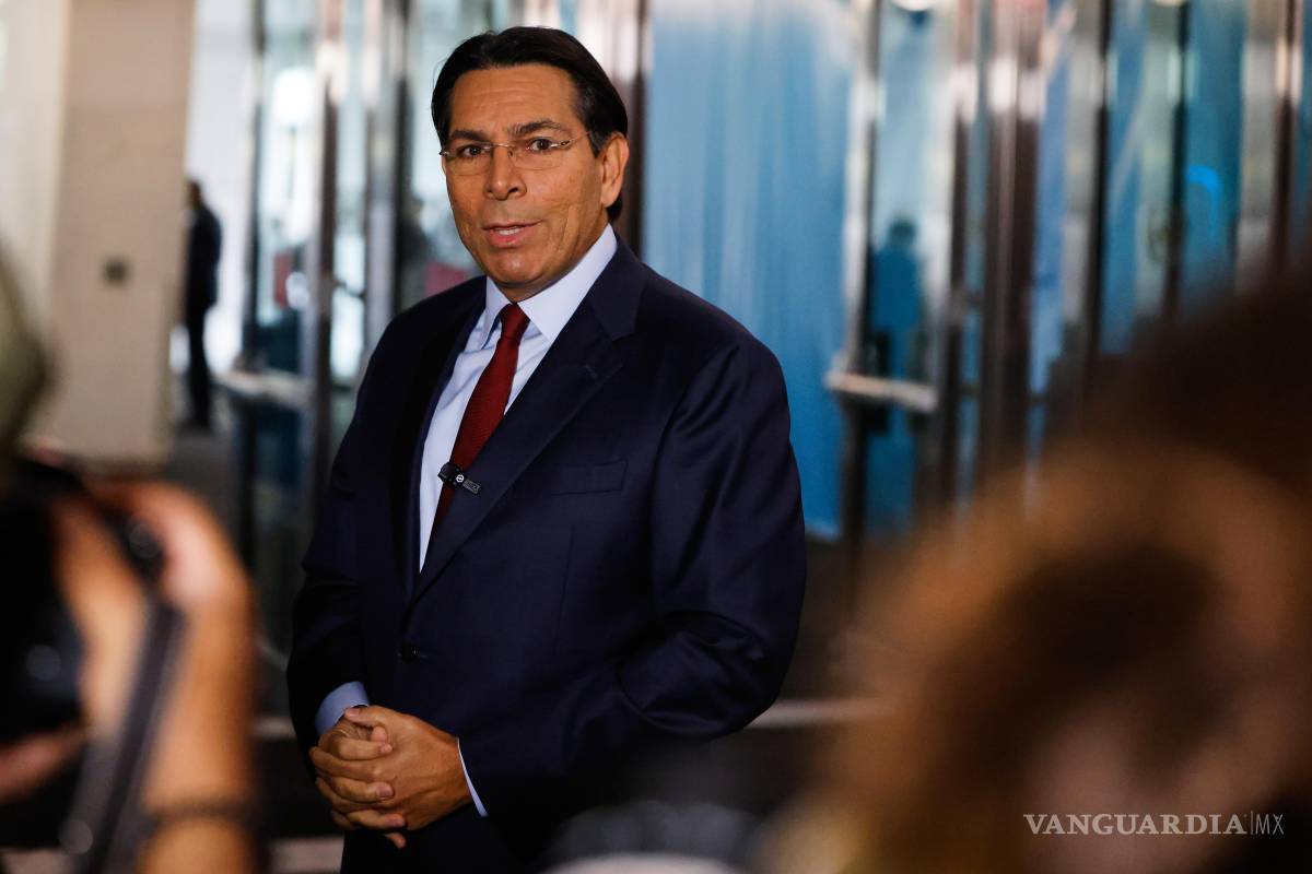$!El embajador de Israel ante las Naciones Unidas, Danny Danon, llega a la sede de la ONU antes de la 81.ª sesión de la Asamblea General de las Naciones Unidas.