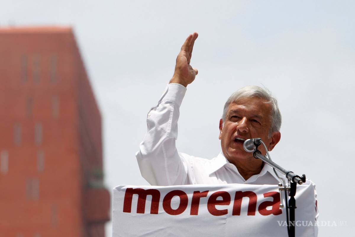 Plantea AMLO suprimir fuero; anuncia ternas para fiscalías