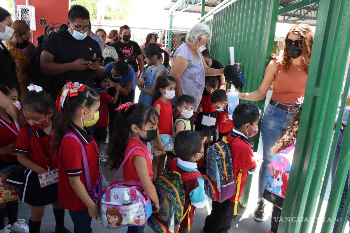 ¿Cubrebocas en este regreso a clases?; cuáles sí, cuáles no, conoce los lineamientos de la SEP
