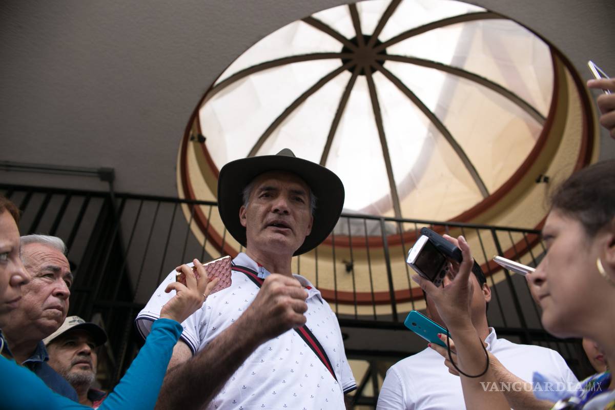 Mireles demandaría a Peña Nieto: &quot;Me fabricaron delitos cuando decidí salvar a mi pueblo&quot;