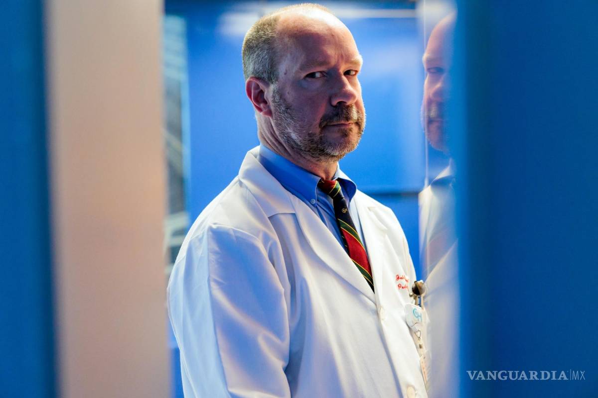 $!Dr. John Germiller, otorrinolaringólogo que dirige el estudio CHOP, en el Hospital Infantil de Filadelfia.