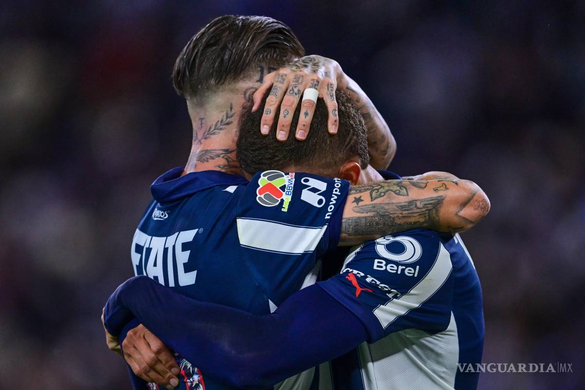 Rayados ‘humilla’ a Chivas y le da un respiro a Demichelis