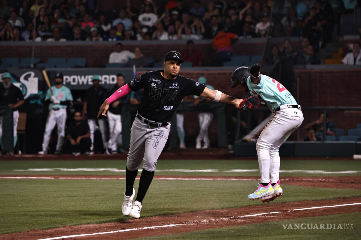 $!Acereros venció 4-3 a Saraperos en el segundo juego de la serie en Saltillo.