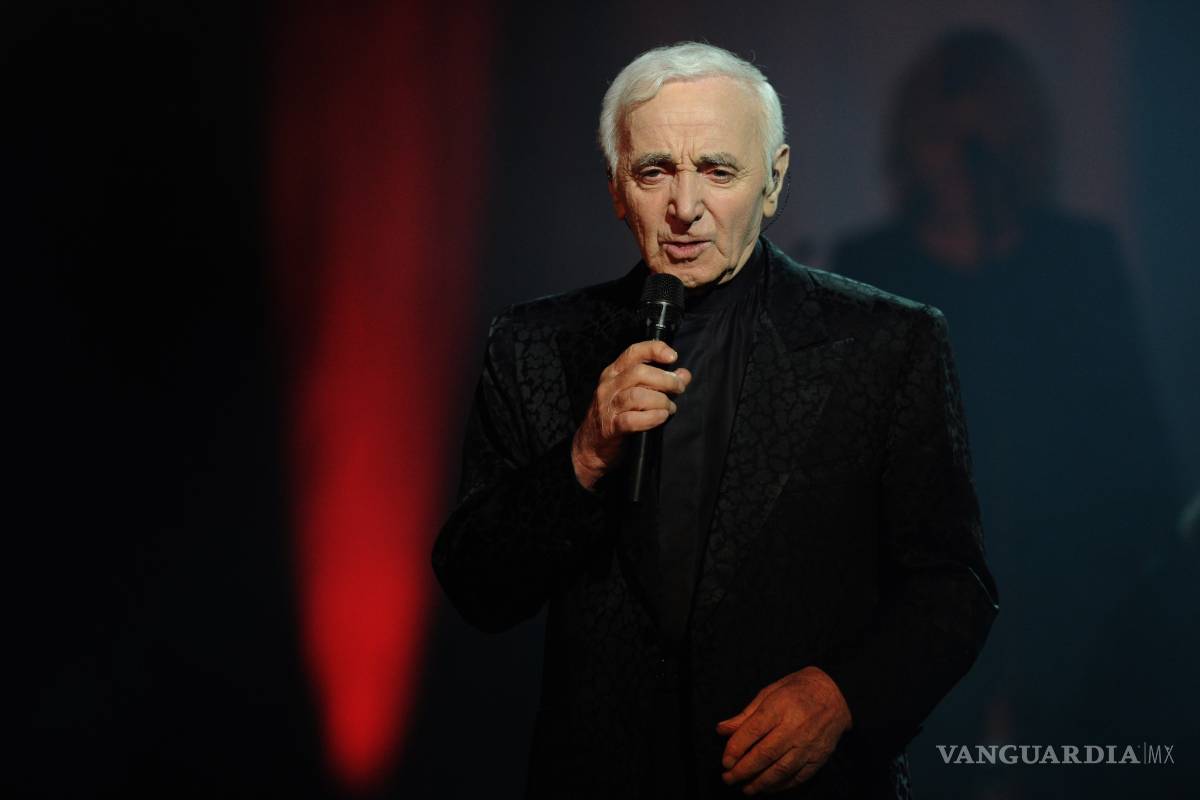 Charles Aznavour tiene su estrella en el Paseo de la Fama