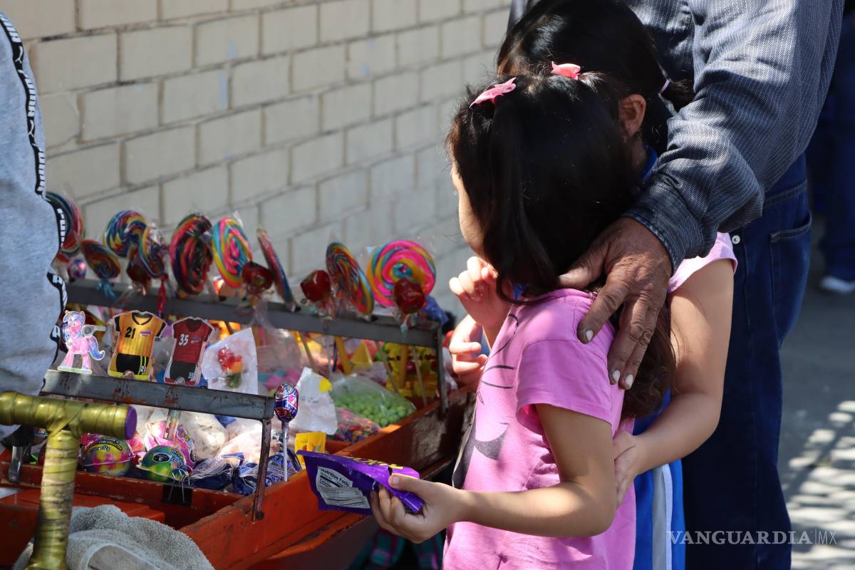 Coahuila: Sin definir sanciones a cooperativas escolares que vendan comida chatarra