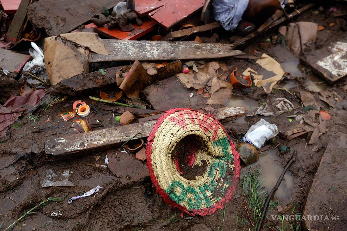 $!Confirman 38 muertes en México por 'Earl'