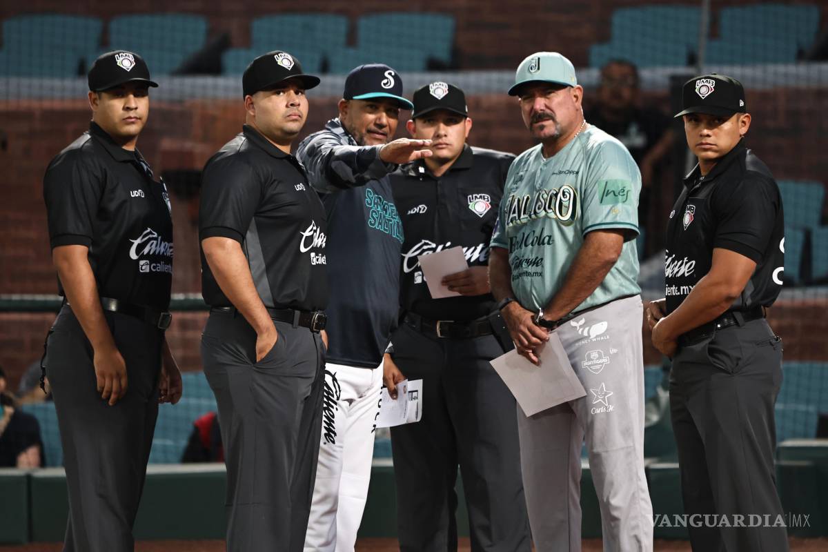 $!Saraperos abrió la serie en casa con una victoria sobre Charros de Jalisco.