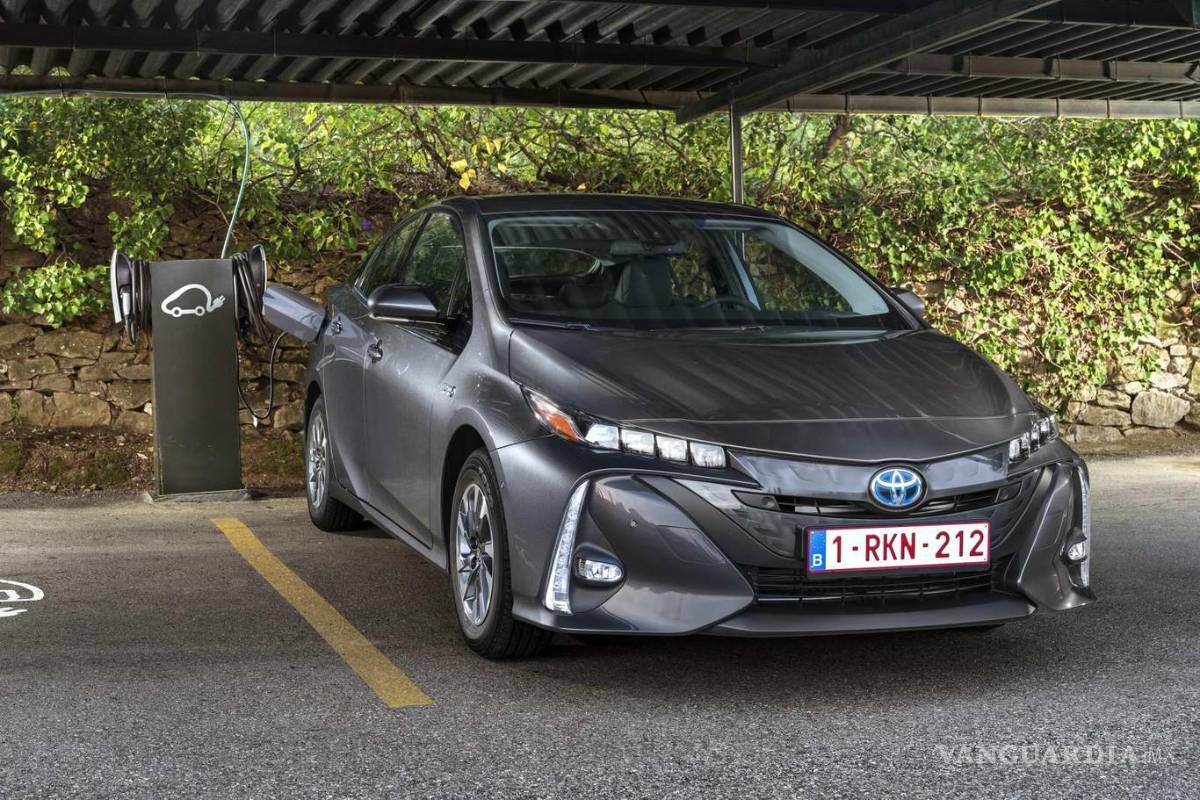 Durante 2021, se duplicaron ventas de autos ecológicos