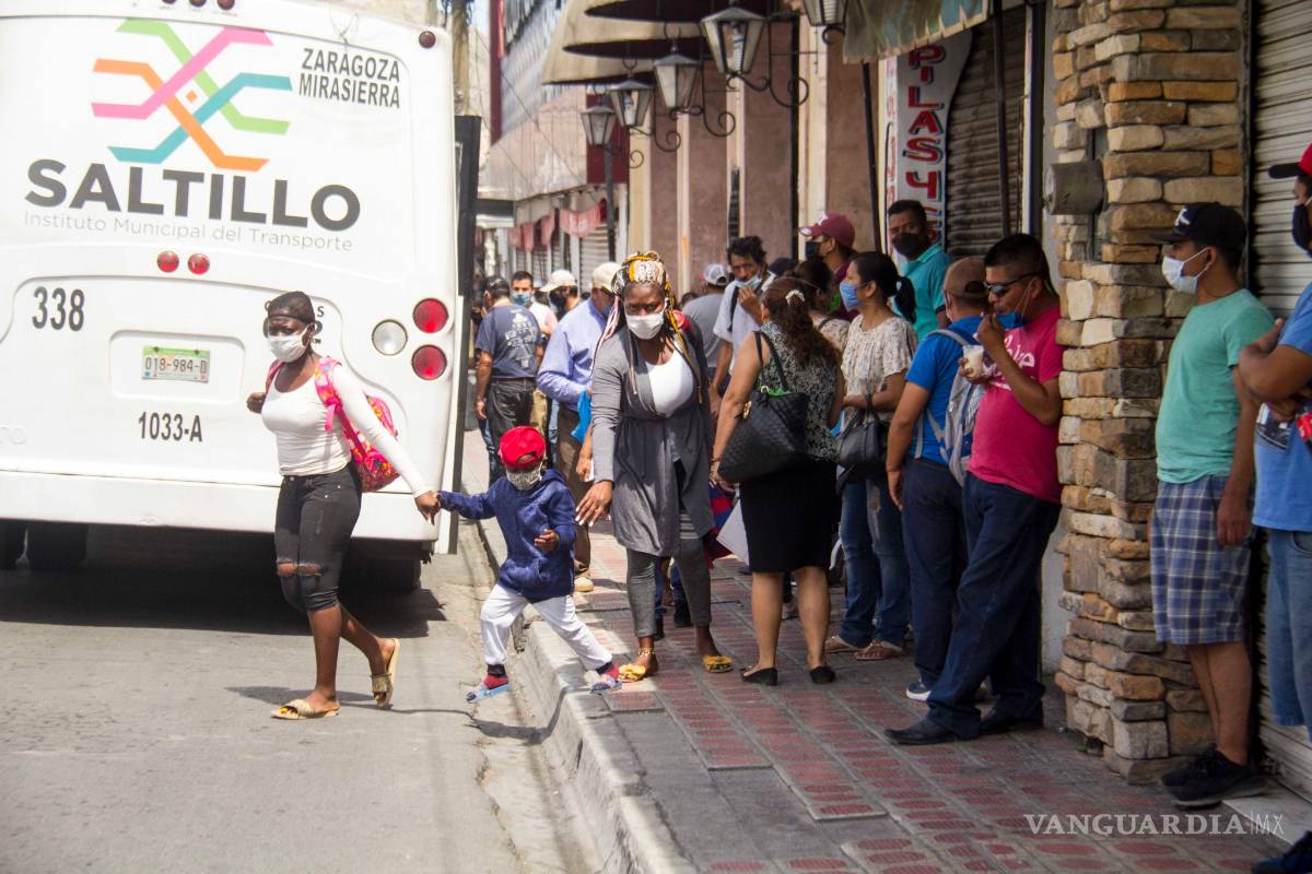 $!Relajan coahuilenses cuarentena; sube movilidad social pese a endurecer confinamiento