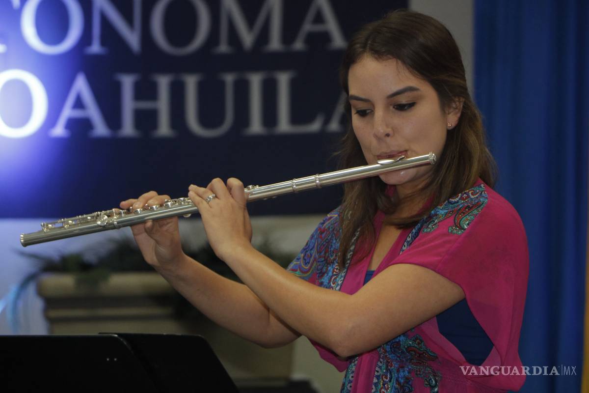 Alumnos de la Escuela de Música de la UAdeC, próximos a egresar, 'queman' sus exámenes