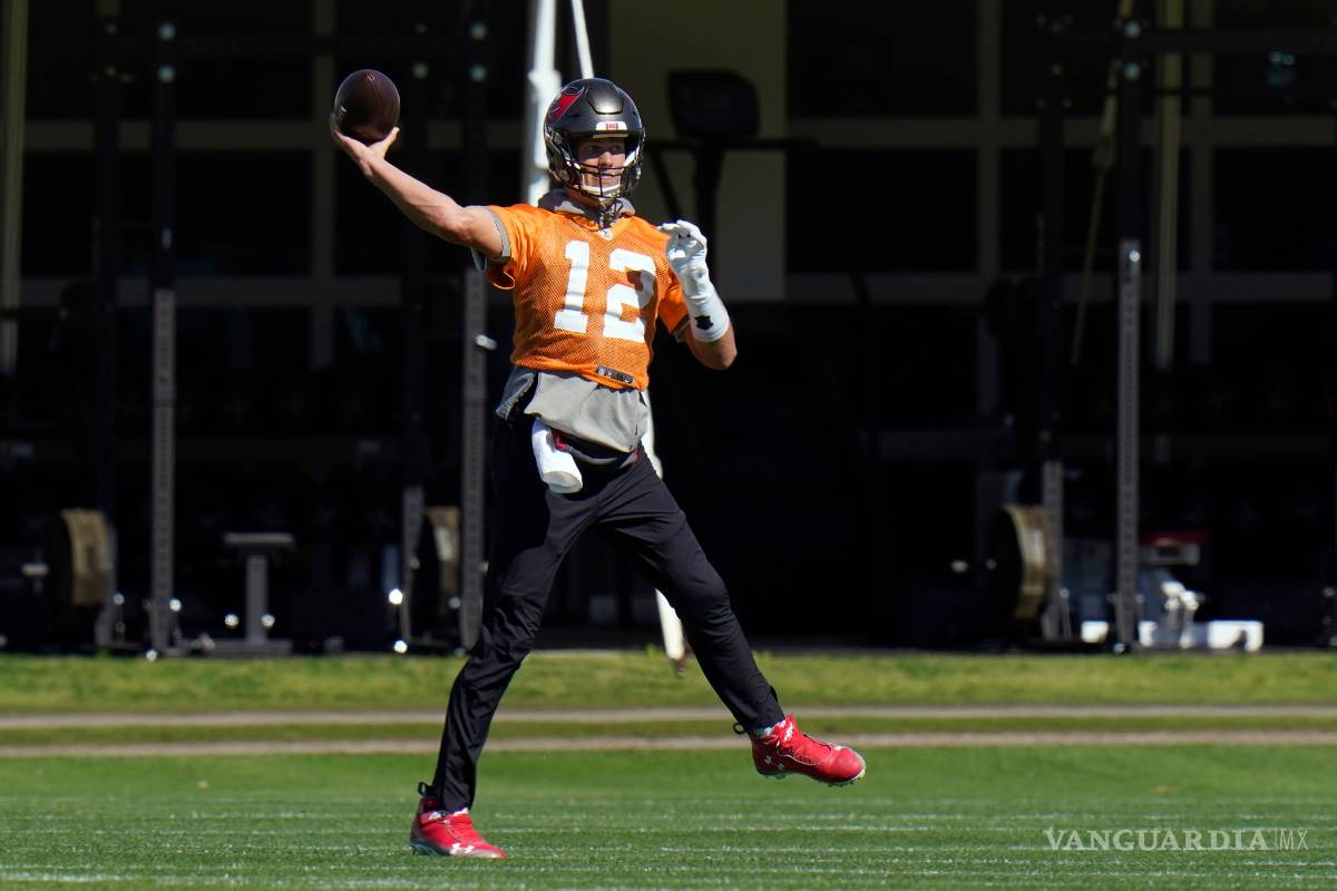 Tom Brady quiere superar los títulos de Jordan