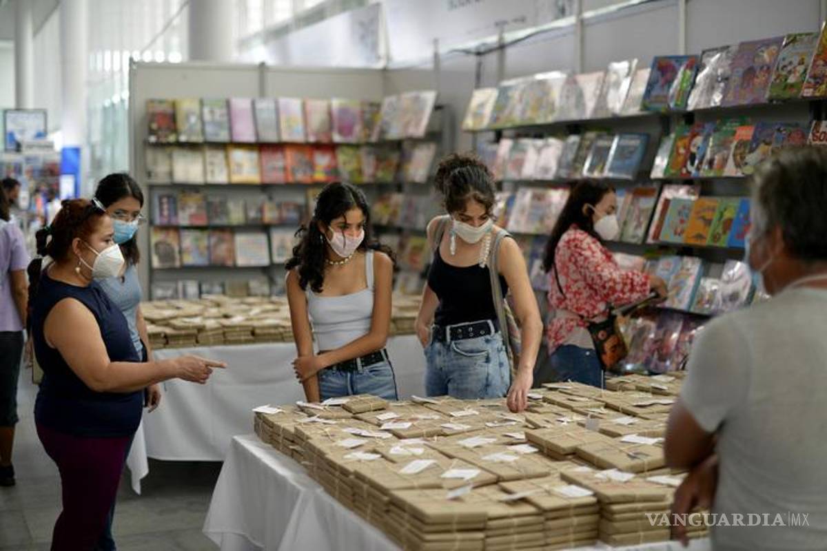 Variante Ómicron no creará inmunidad de rebaño, estiman expertos