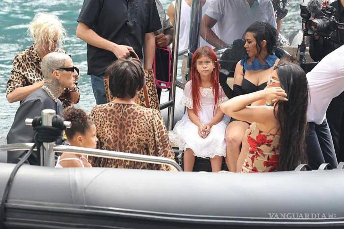 $!Kourtney Kardashian da el tercer ‘sí, quiero’, en Italia