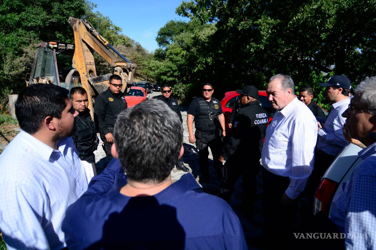 $!Ataca 'Fuerza Coahuila' casa del director de Vanguardia