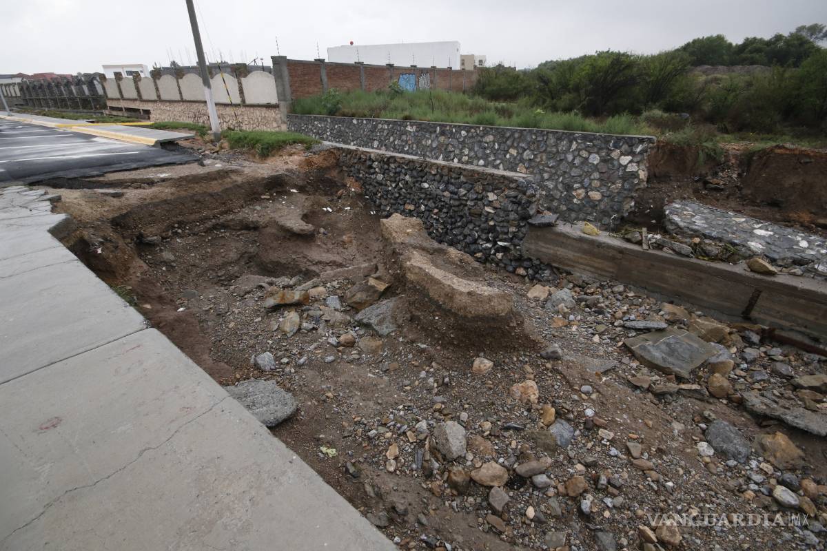 Culpan a exgobernador de Coahuila de inundaciones en Saltillo