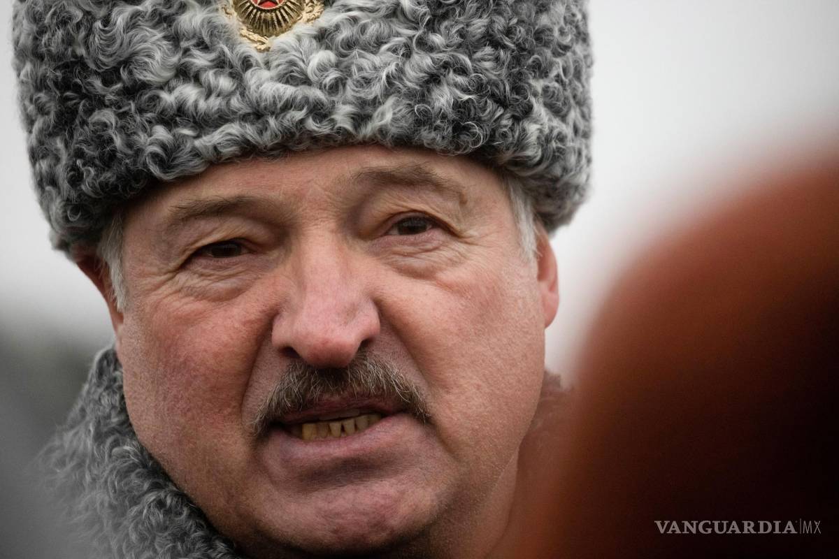 $!17/02/2020.El presidente bielorruso, Alexander Lukashenko, habla con periodistas durante los ejercicios militares entre Rusia y Bielorrusia en Osipovichi, Bielorrusia.