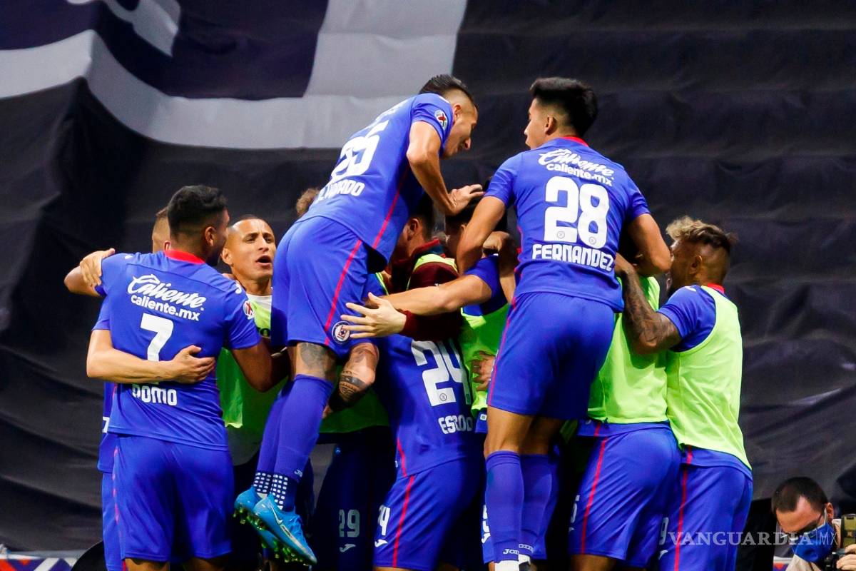 'Cabecita' Rodríguez da triunfo a Cruz Azul y empatan récord de victorias