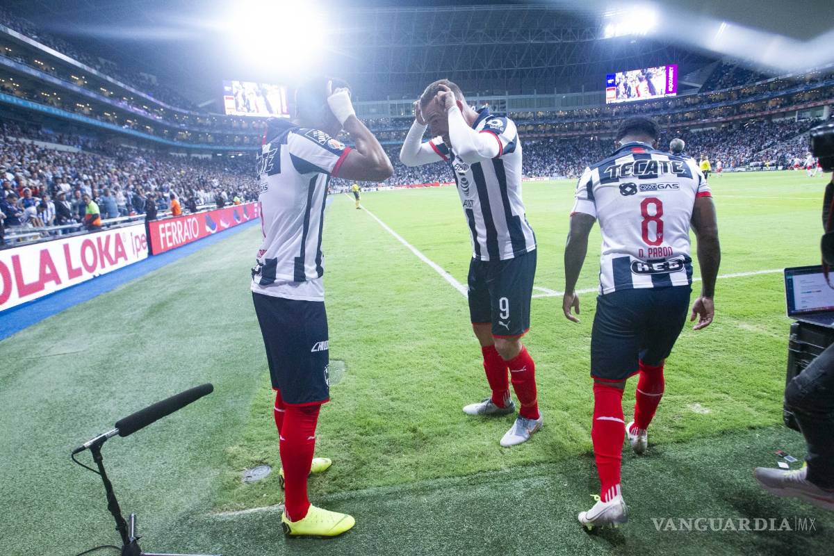 $!¿Y la afición, apá? Rayados no pudo llenar su estadio