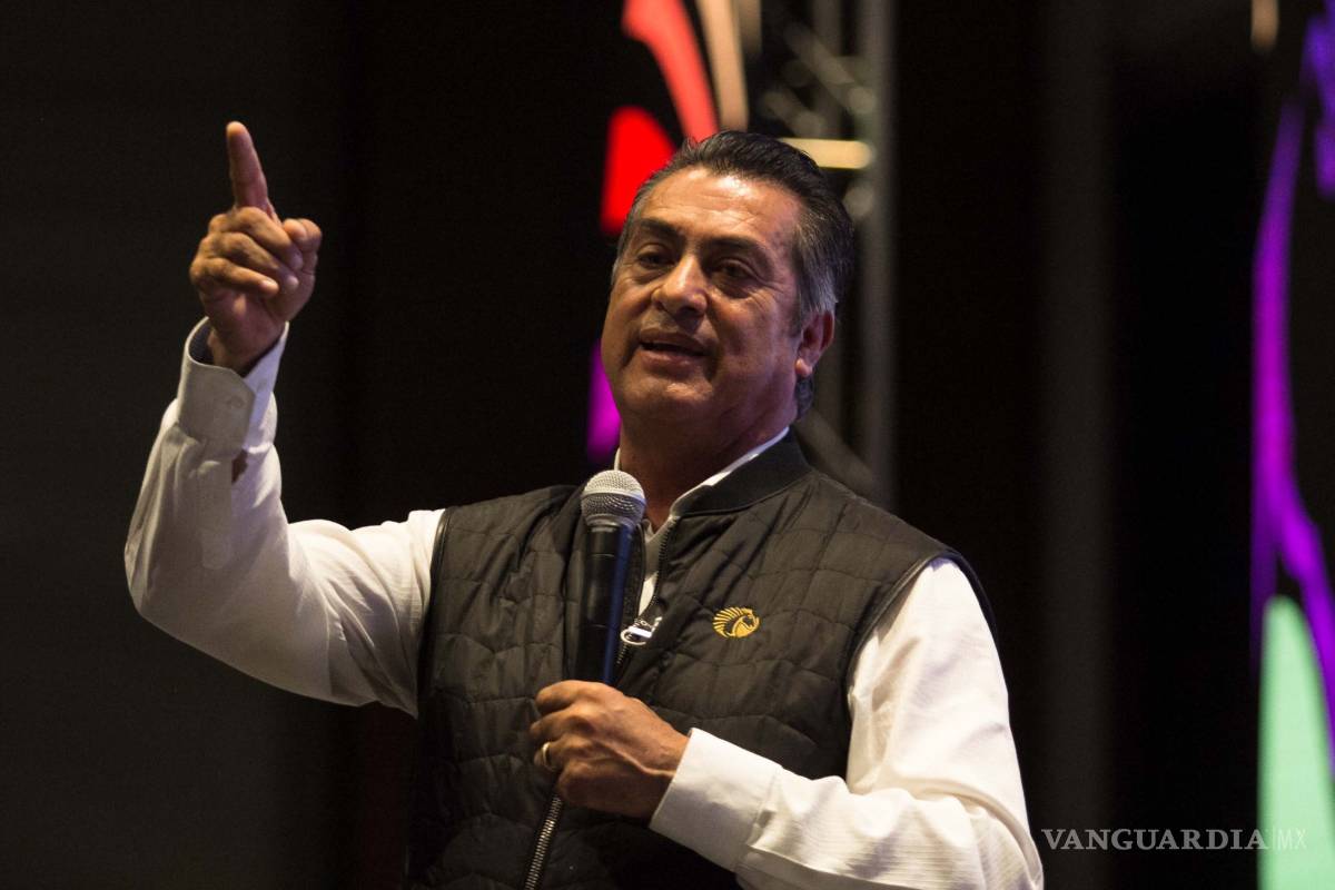 Licencia de "El Bronco" está apegada a derecho, aseguran