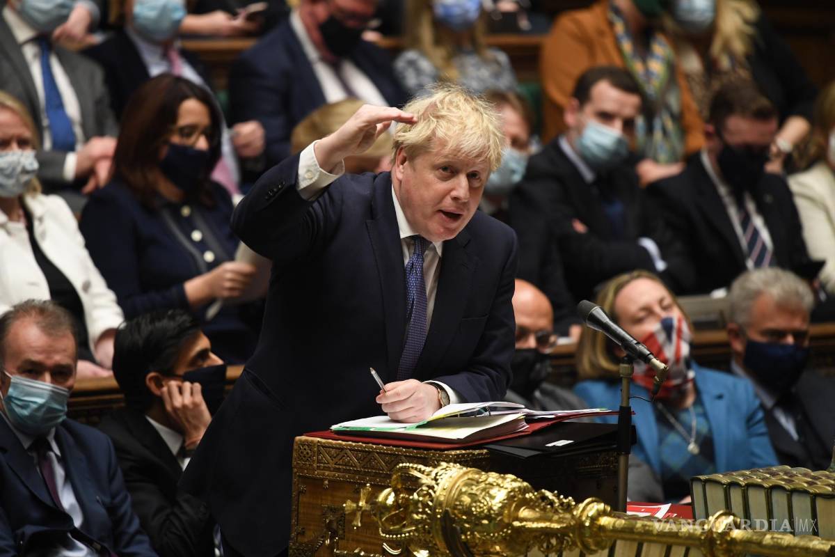 Indigna a británicos fiesta de Johnson en pandemia