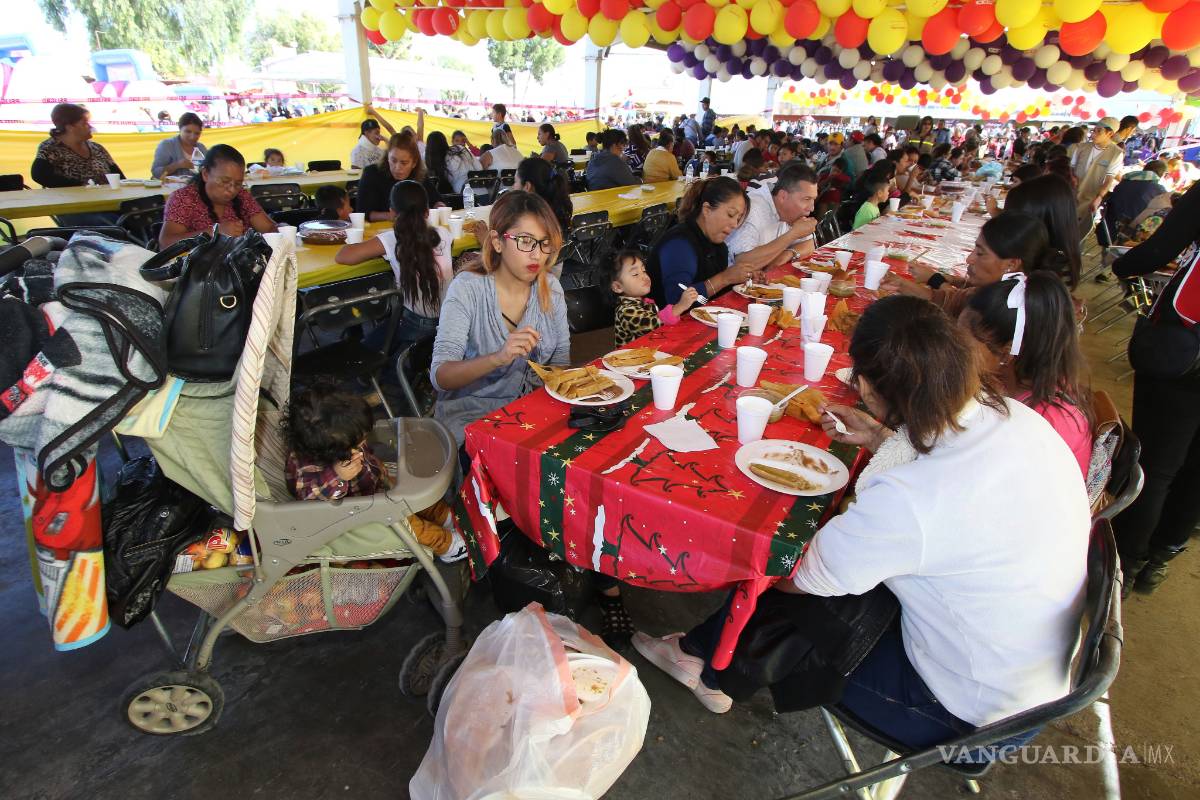 Asisten 15 mil saltillenses a posada del Banco de Alimentos