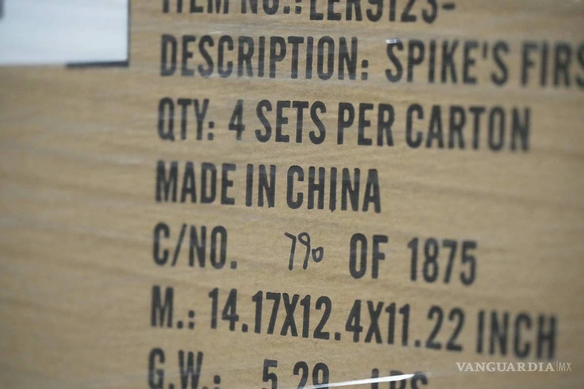 Golpean con fuerza los aranceles de Trump a China a las importadores y productos baratos