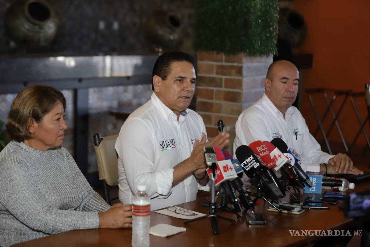 $!Si ganaron allá, fue a punta de pistola y metralleta, y el Tribunal Electoral Federal anuló muchas casillas, aunque a la mera hora se les arrugó el pellejo a los magistrados, dijo.