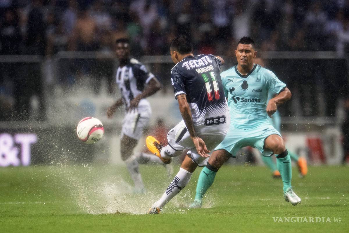 $!Fuertes tormentas 'vapulean' al noreste de México