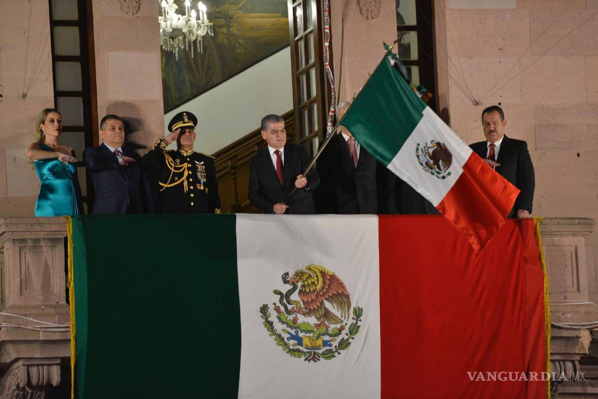 Da Riquelme su último grito de independencia como gobernador: ‘¡Viva la unidad de los mexicanos!’