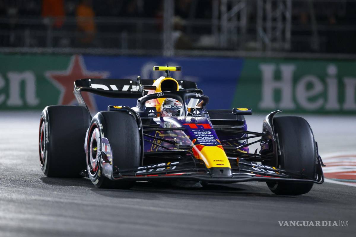 ¡Checo hace historia en el GP de Las Vegas! Sergio Pérez es el primer mexicano subcampeón de la Fórmula 1